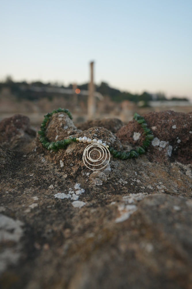 Collier Aura – Élégance & Énergie Naturelle