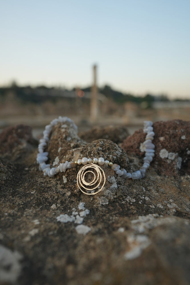 Collier Aura – Élégance & Énergie Naturelle